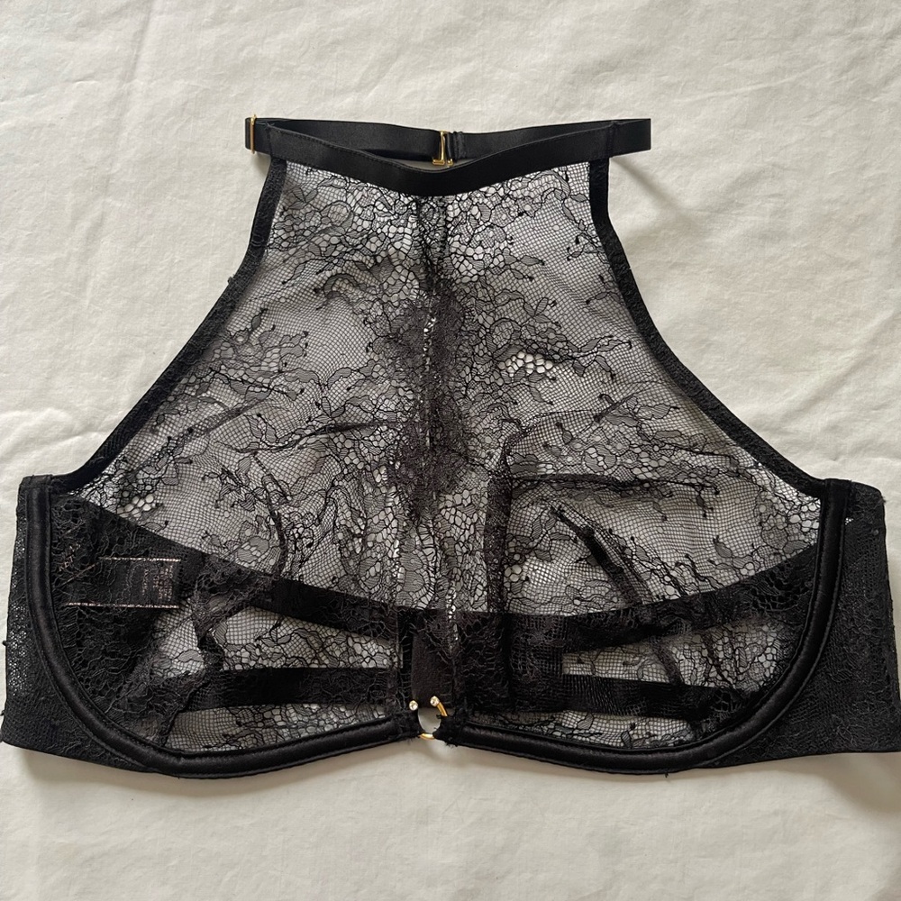 Victorias Secret Black Lace Long Line Sexy Halter Sheer Bra Underwire 36D